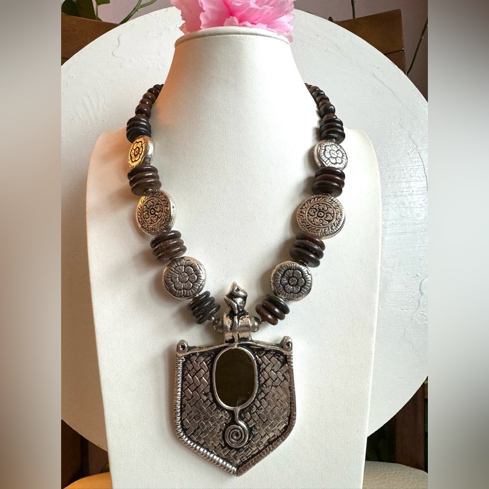 Stunning vintage Tibetan tribal style Yak bone,Tibetan silver handmade necklace